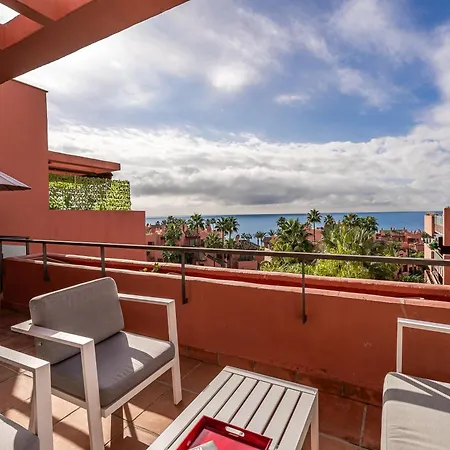Apartment Beachside Duplex Penthouse, Close To Town *